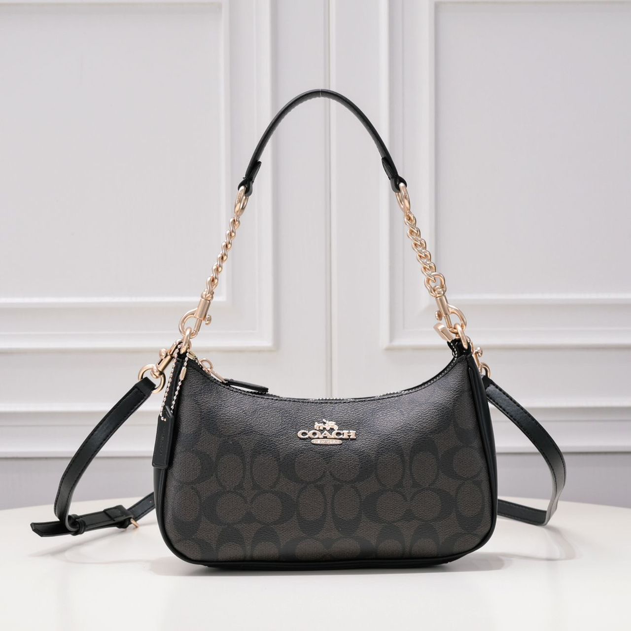 Coach Teri Shoulder Bag M