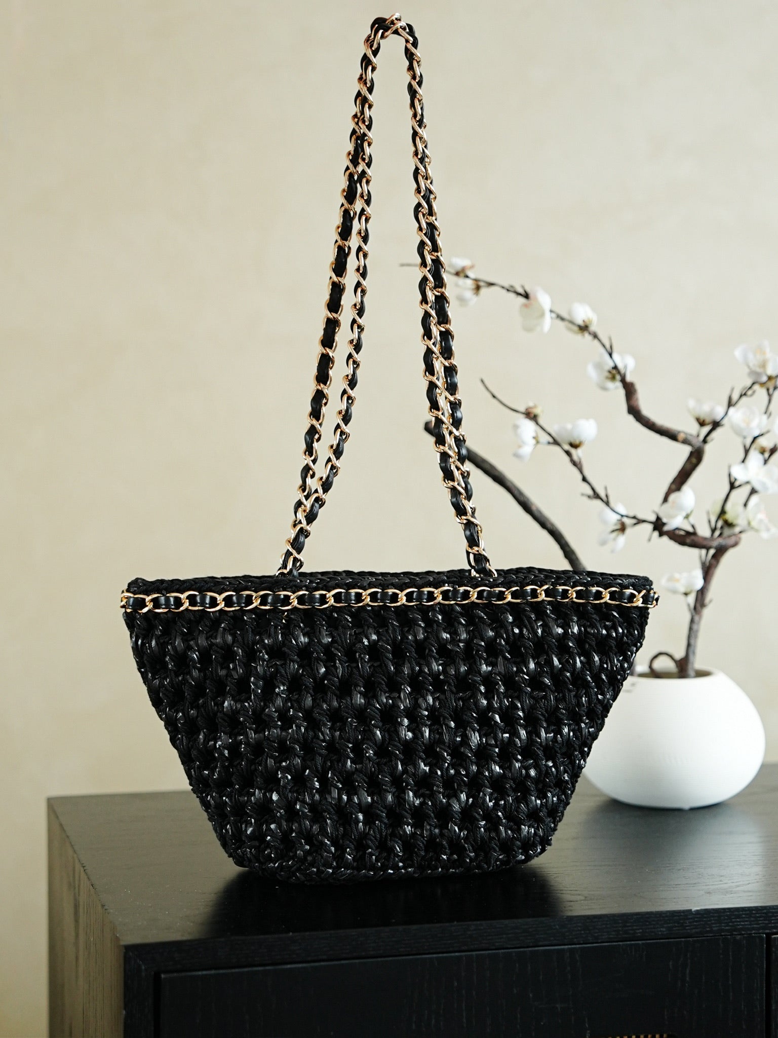 Sac panier tressé avec chaîne