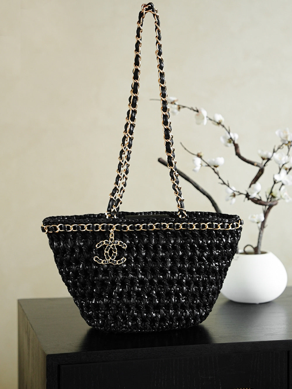 Sac panier tressé avec chaîne