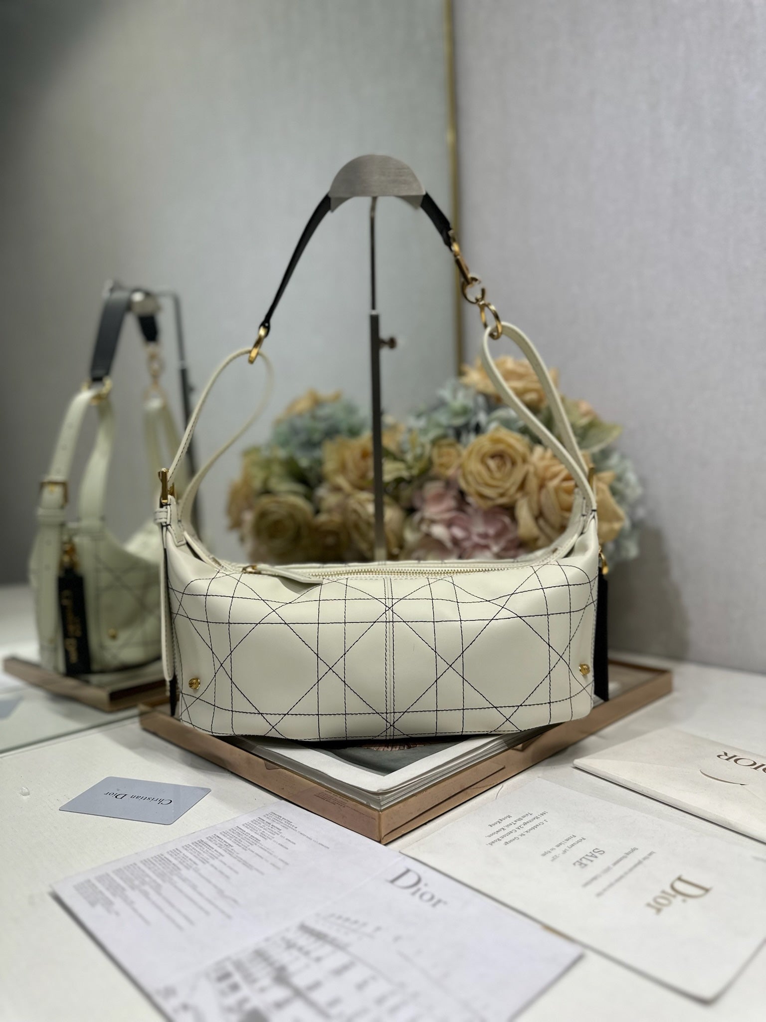 Sac Dior Vibe Hobo Blanc Cannage