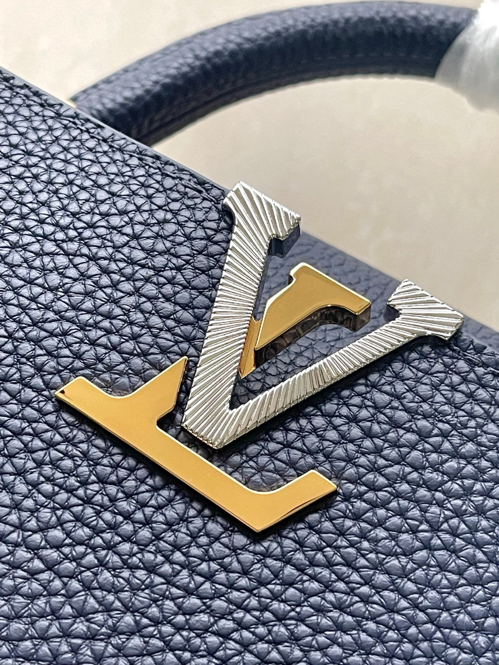 Grand Sac Louis Vuitton Capucines BB