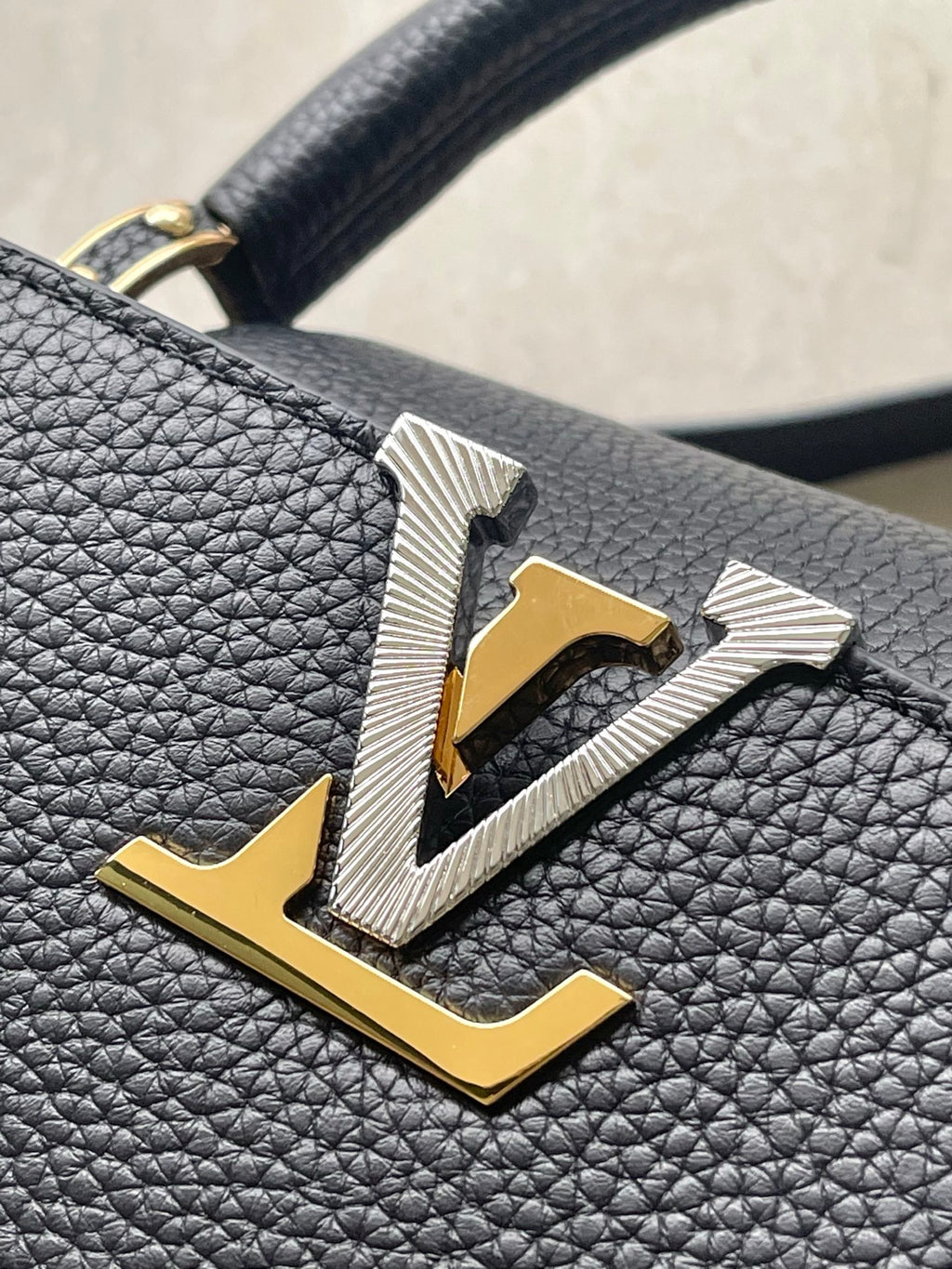 Grand Sac Louis Vuitton Capucines BB