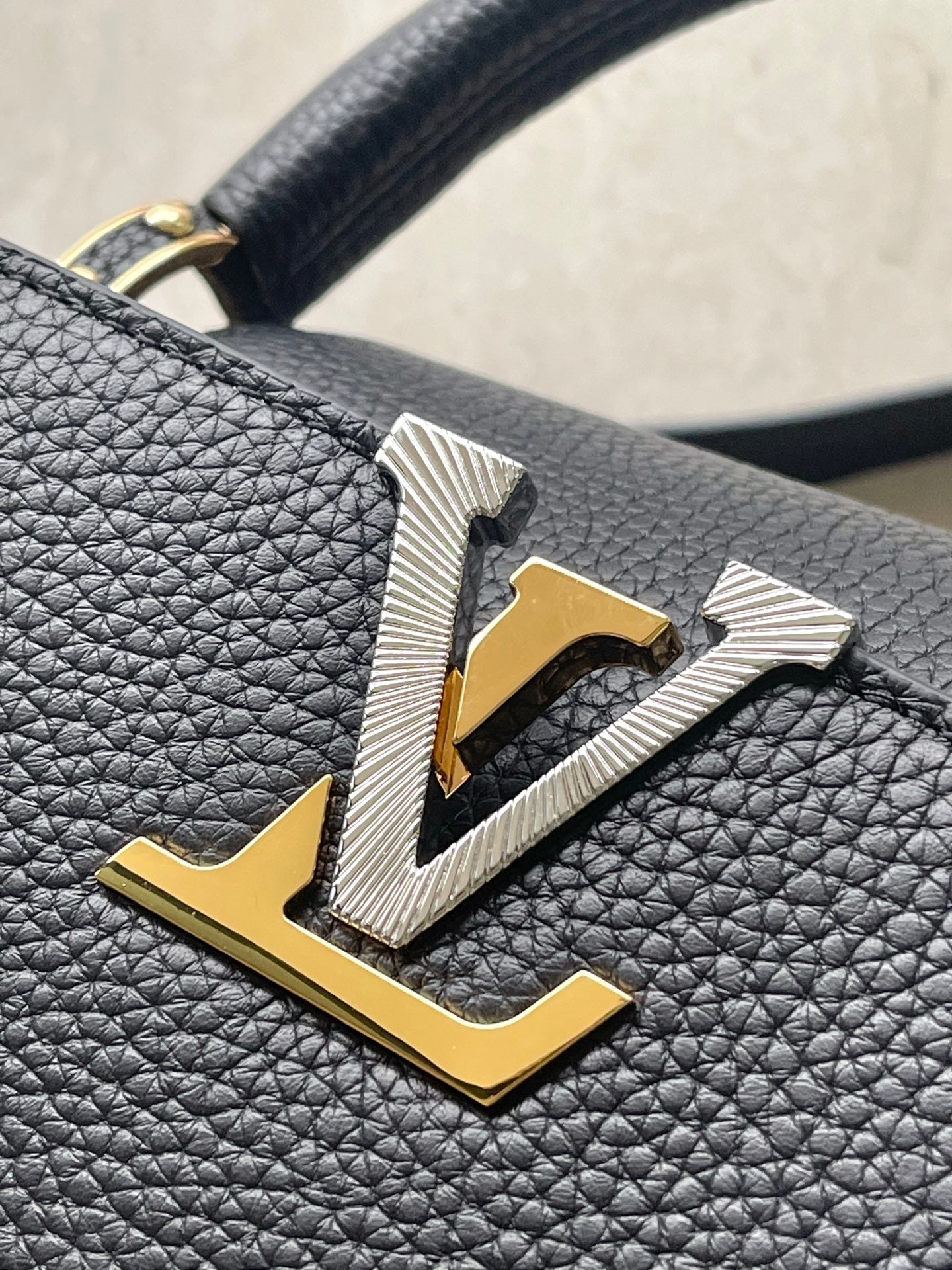 Grand Sac Louis Vuitton Capucines BB