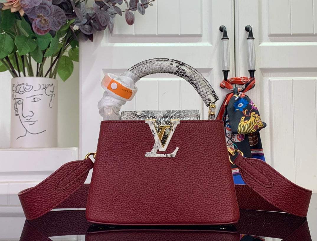 Sac Louis Vuitton Capucines Grand