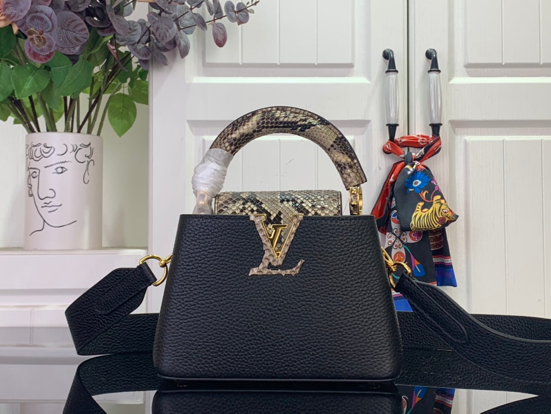 Sac Louis Vuitton Capucines Grand